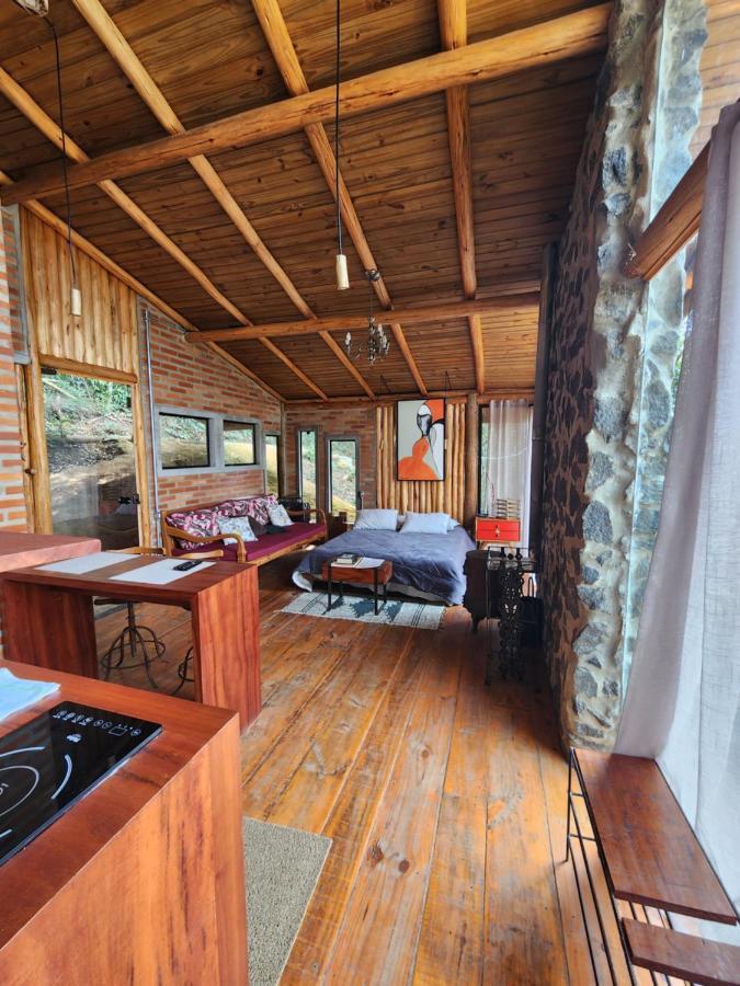 Tiny Houses O Olival - Aluguel Temporada Cunha Exteriér fotografie